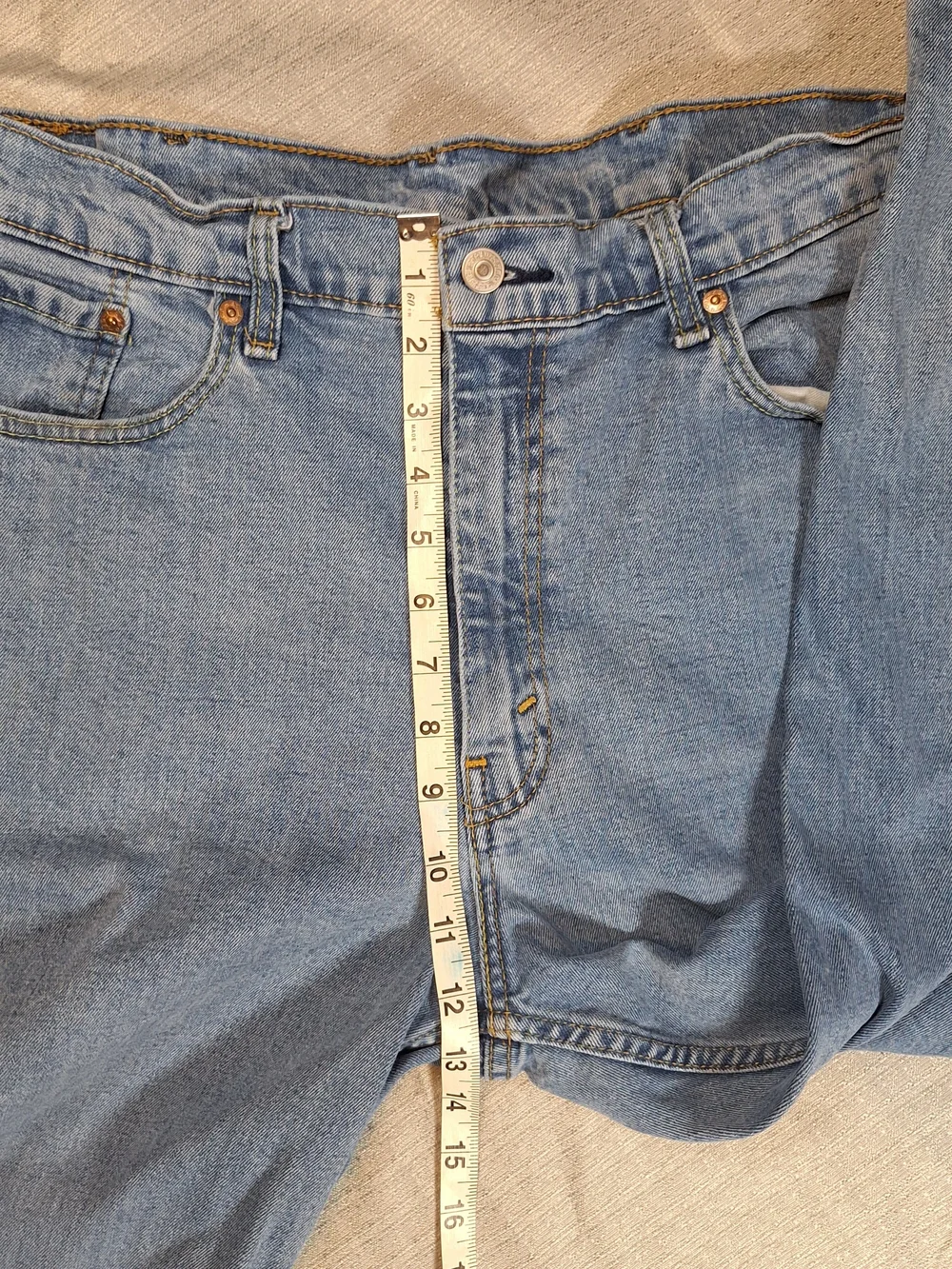 Levis levi 550